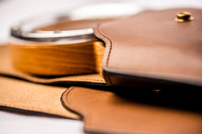 The Kentucky Double® Leather Case